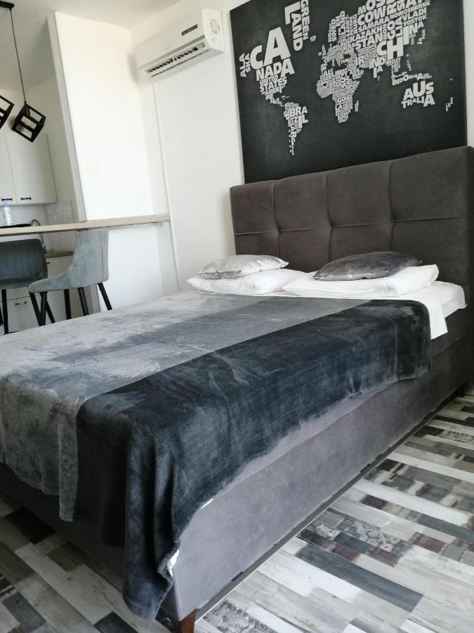 Studio Apartment Lanterna Zadar Exterior foto